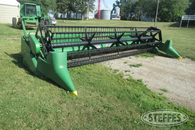1997 John Deere 920