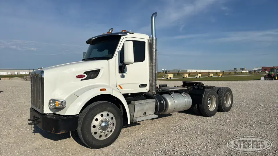 2016 Peterbilt 567 Conventional Truck without Sleeper