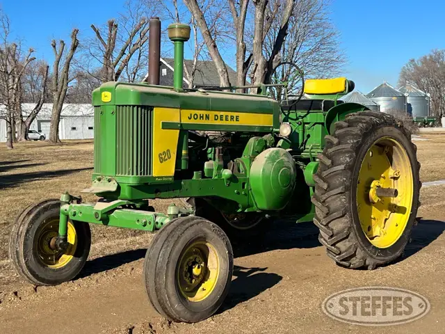 1956 John Deere 620