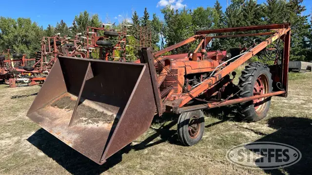 1942 Farmall M