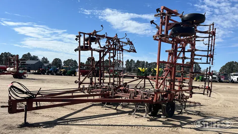 Wil-Rich field cultivator