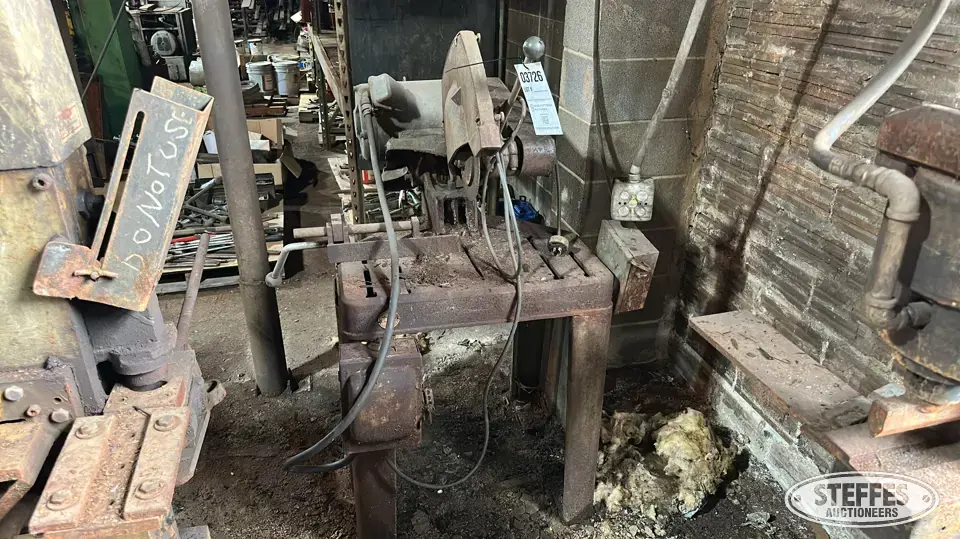 Delta chop saw Machine Tool