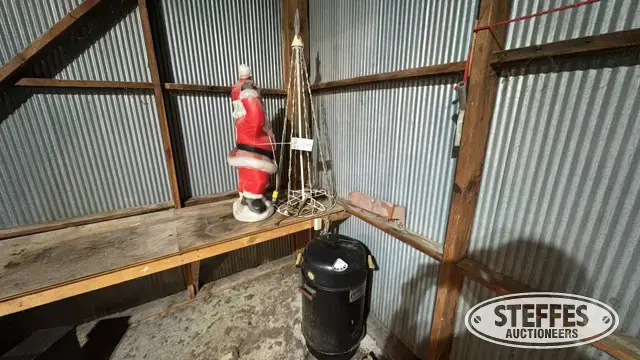 Grill and Christmas Decorations