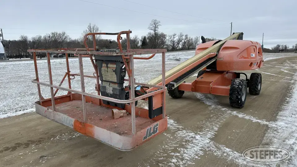 2014 JLG 400S Boom Lift