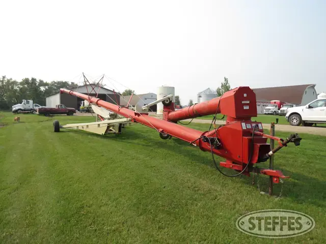 Farm King 1385