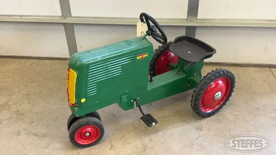 Oliver 70 Row Crop Personal Property