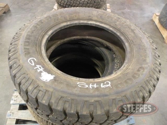 (1)-Firestone-P245-70R-16-tire--_1.jpg