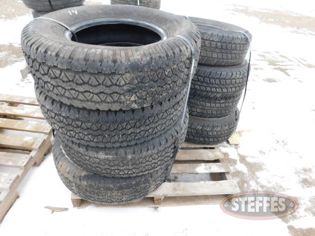 (8)-225-70R16-tires-_1.jpg