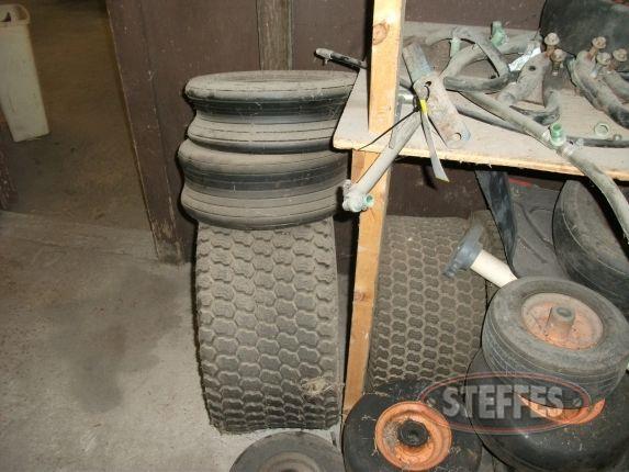 Contents-of-Shelving---tires---misc--parts_9.jpg