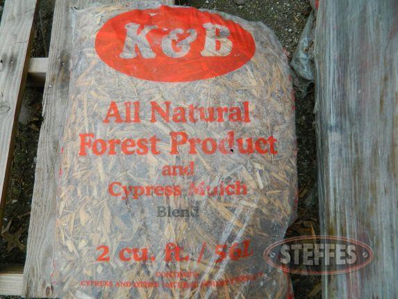 K-B-All-Natural-Forest-Products---Cypress-Mulch_1.jpg
