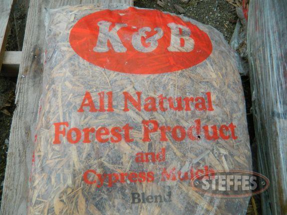 K-B-All-Natural-Forest-Products---Cypress-Mulch_2.jpg