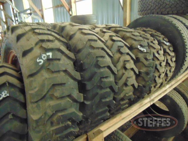 (6)-27x8-5-15-tires-and-rims--new_0.JPG
