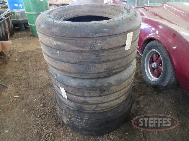 (3)-31x13-5-15-implement-tires--1-with-rim_0.JPG