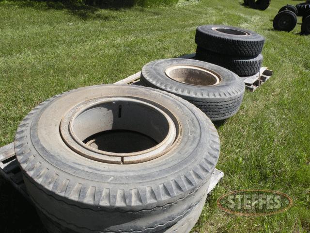 (2)-10-00-20-tires_1.jpg