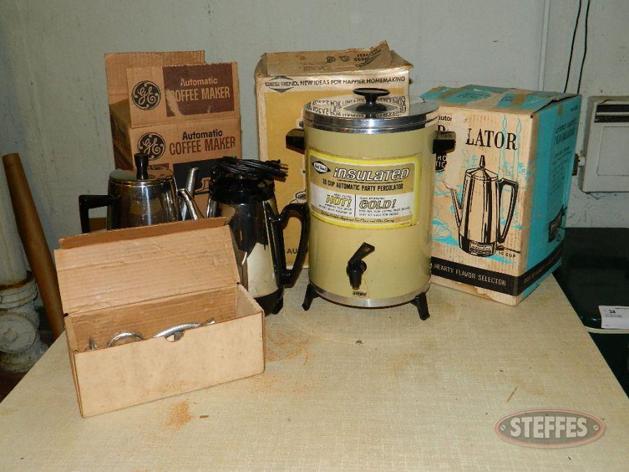 Coffee-Pots-and-Food-Chopper_2.jpg