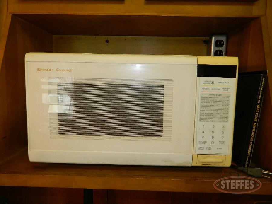 Toaster-Oven--Microwave--and-Bread-Box_2.jpg