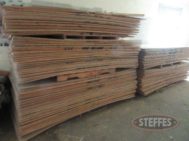 (100-Sheets)-plywood--4x8x0-5_0.JPG
