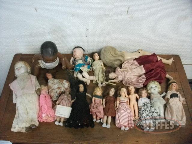 Assorted-Dolls_1.jpg