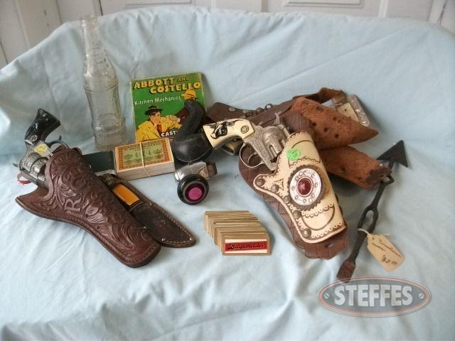 Vintage-Toy-Guns-and-Holsters--Bottle--Pipe-Keeper_1.jpg