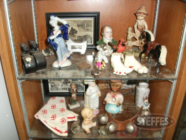 (2)Shelves-of-Glass-Wear-and-Collectibles_1.jpg