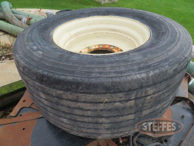 455-55R22-5-tire-_0.JPG