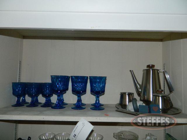 Contents-of-Shelf---Coffe-Service-and-Glassware_1.jpg