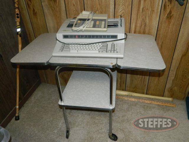 IBM-Typerwriter--TI-Calculator--Typerwriter-Desk_2.jpg