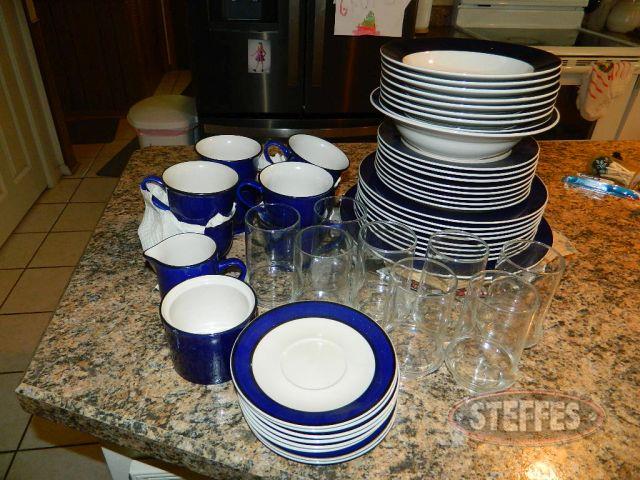 Set-of-Dishes-and-Glasses_1.jpg
