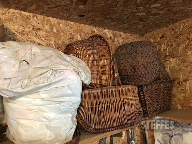 Shelf-of-baskets-(shelf-not-included)-(See-photos-for-details)_1.jpg