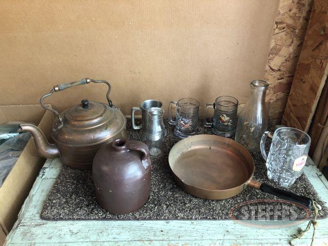 Tea-pot--mugs--and-jug-(See-photos-for-details)_1.jpg