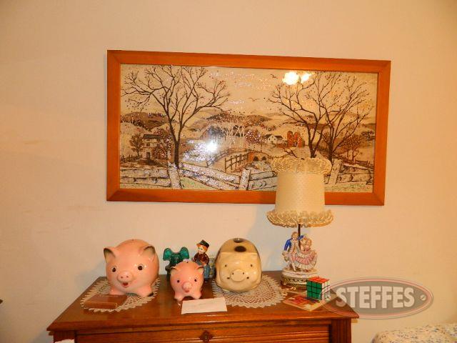 Piggy-banks--lamps--wall-hangers--and-decor-(See-photos-for-details)_1.jpg