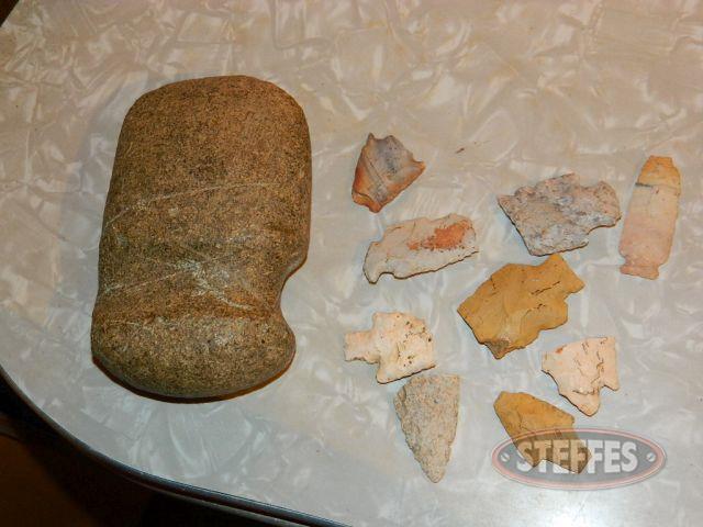 Arrowheads-and-Native-American-artifacts-(see-photos-for-details)_1.jpg