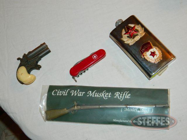 Hide-away-gun--flask--Swiss-army-knife--and-civial-war-musket-replica-(see-photos-for-details)_1.jpg