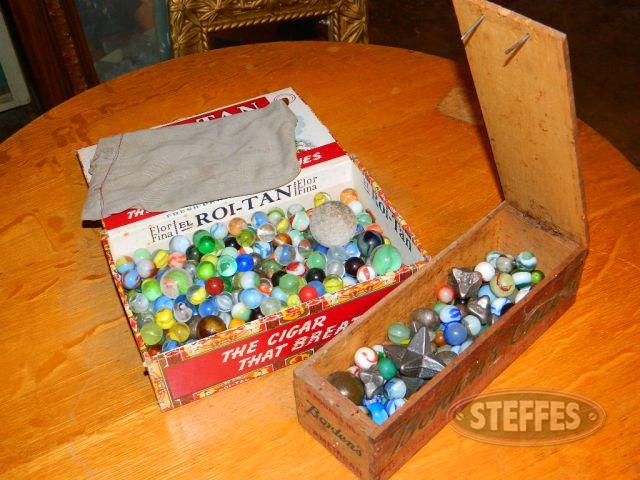 Borders-cheese-box-and-cigar-box-with-marbles-(see-photos-for-details)_1.jpg