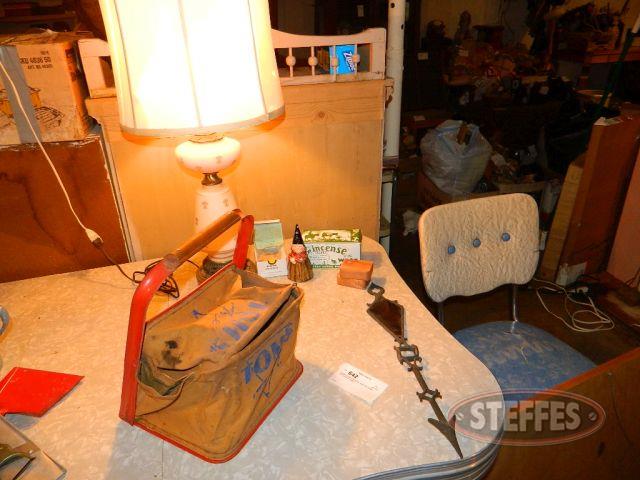 Vintage-weather-vein-arrow---lamp--and-incense-(see-photos-for-details)_1.jpg