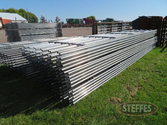 (10)-Continuous-fence-panels-_0.JPG