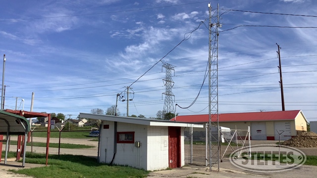 Pit Shack & Antenna Tower