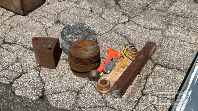 Lead and Steel Weights