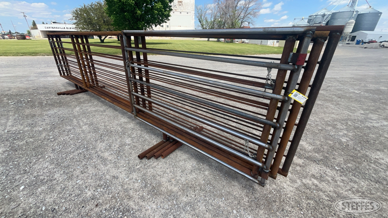 (4) A&K Best Panels Free Standing Fence Panels