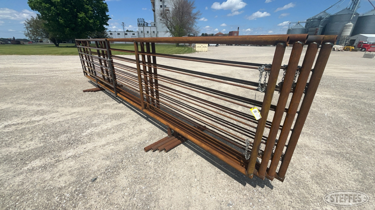 (4) A&K Best Panels Free Standing Fence Panels