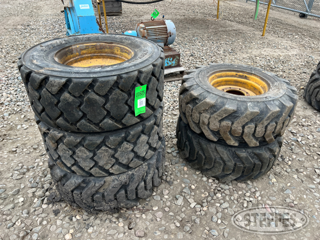 (5) 14-17.5 skid steer tires